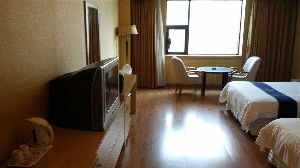 בוסאן Diamond Tourist Hotel מראה חיצוני תמונה