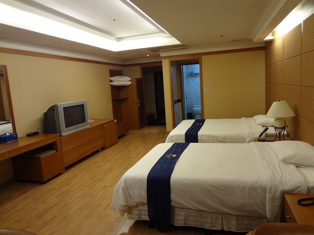 בוסאן Diamond Tourist Hotel מראה חיצוני תמונה